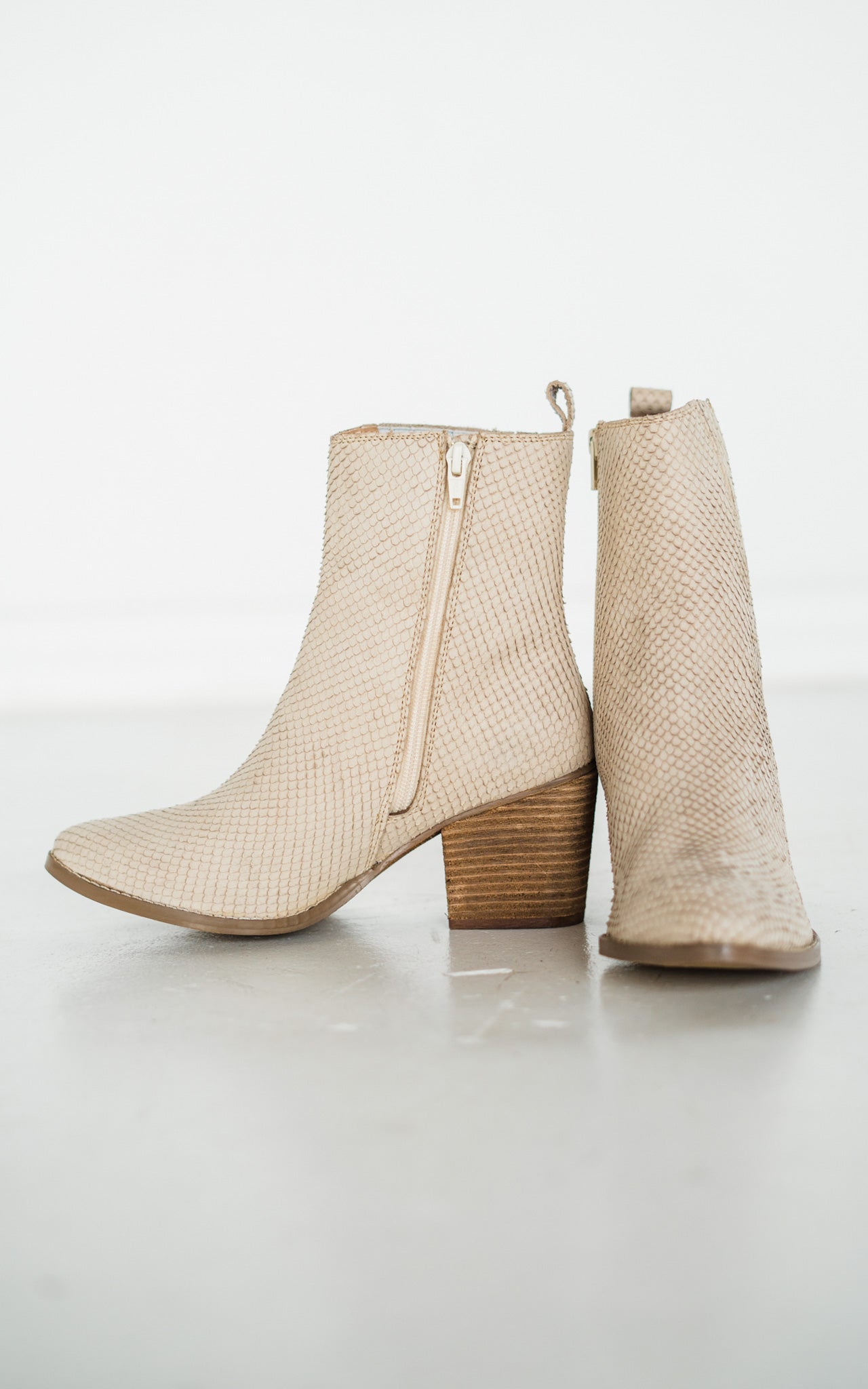 "Taris Ankle Boot in Cream