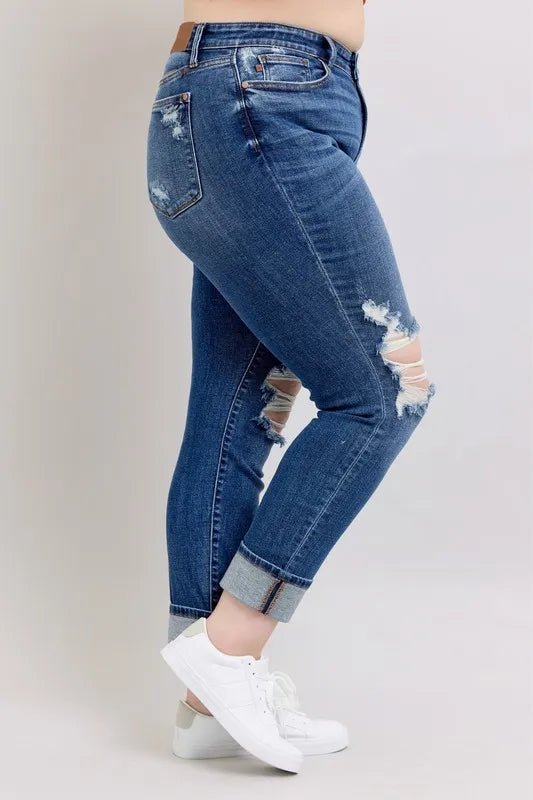 Judy Blue Full Size Midi Rise Boyfriend destroy Jeans with Yoke Pockets and Faux Selvedge Cuff Plus Size