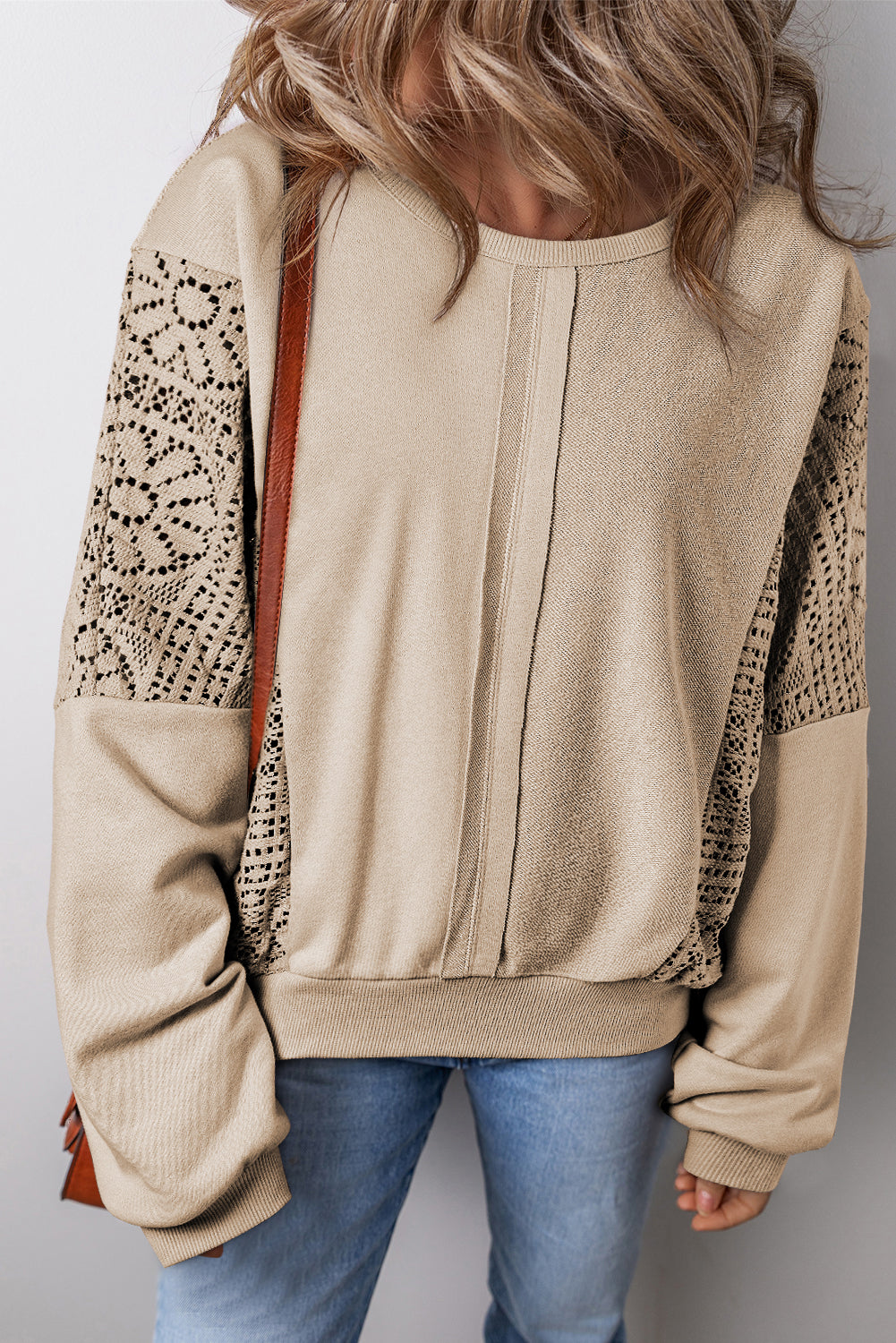 Rheaissa Seam Ribbed Trim Sweatshirt