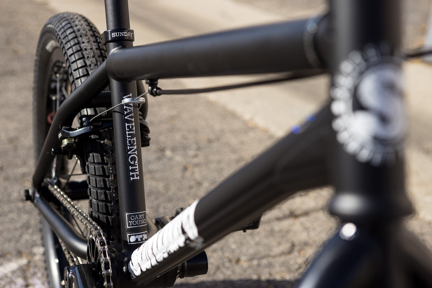 Sunday Wavelength (Csst) 21″ Gary Young Signature Complete BMX Bike - Matte Black