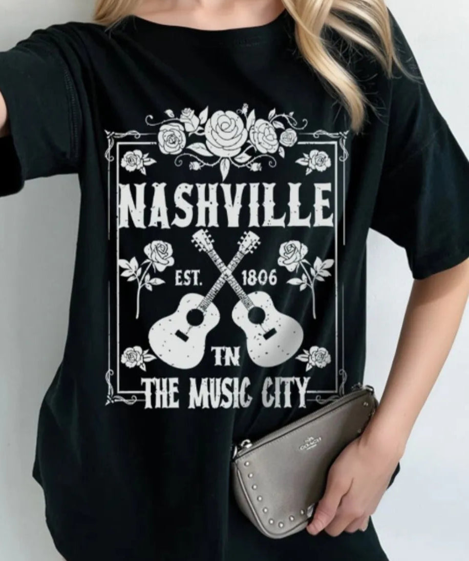 Graphic Round Neck Short Sleeve Oversized T-Shirt