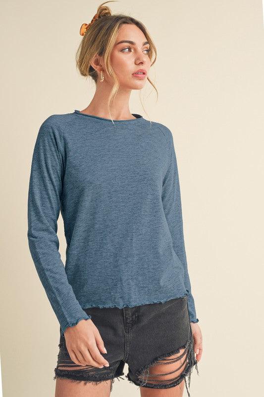 Aemi + Co Lettuce Hemline Round Neck Raglan Sleeve Tee (LAST ONE)
