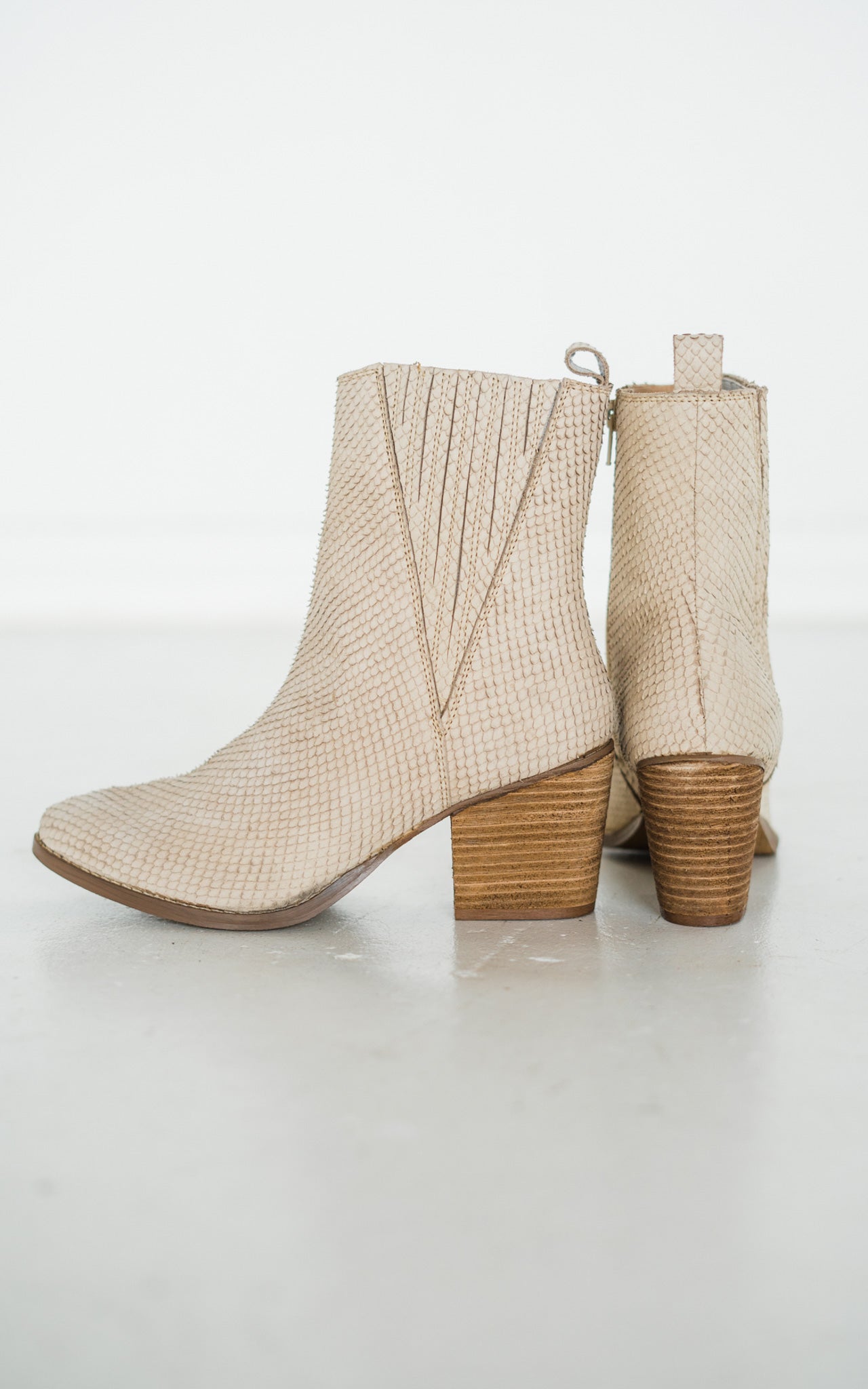 "Taris Ankle Boot in Cream